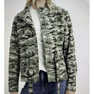 NWT Banana Republic Green Camo Jacket Women's Size Large Pockets Tie Waist